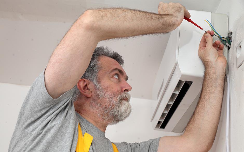 électricien de maintenance Paris 8